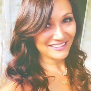 Meet your Posher, Vikki